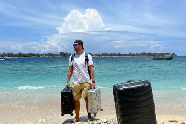 Travel & Holidays